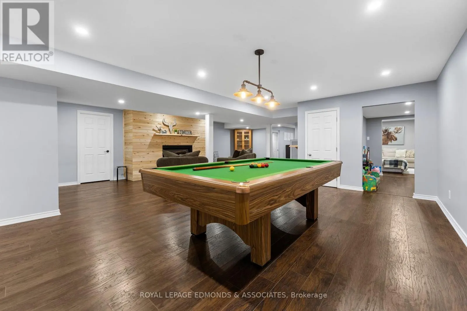 50 BLUE DANUBE WAY