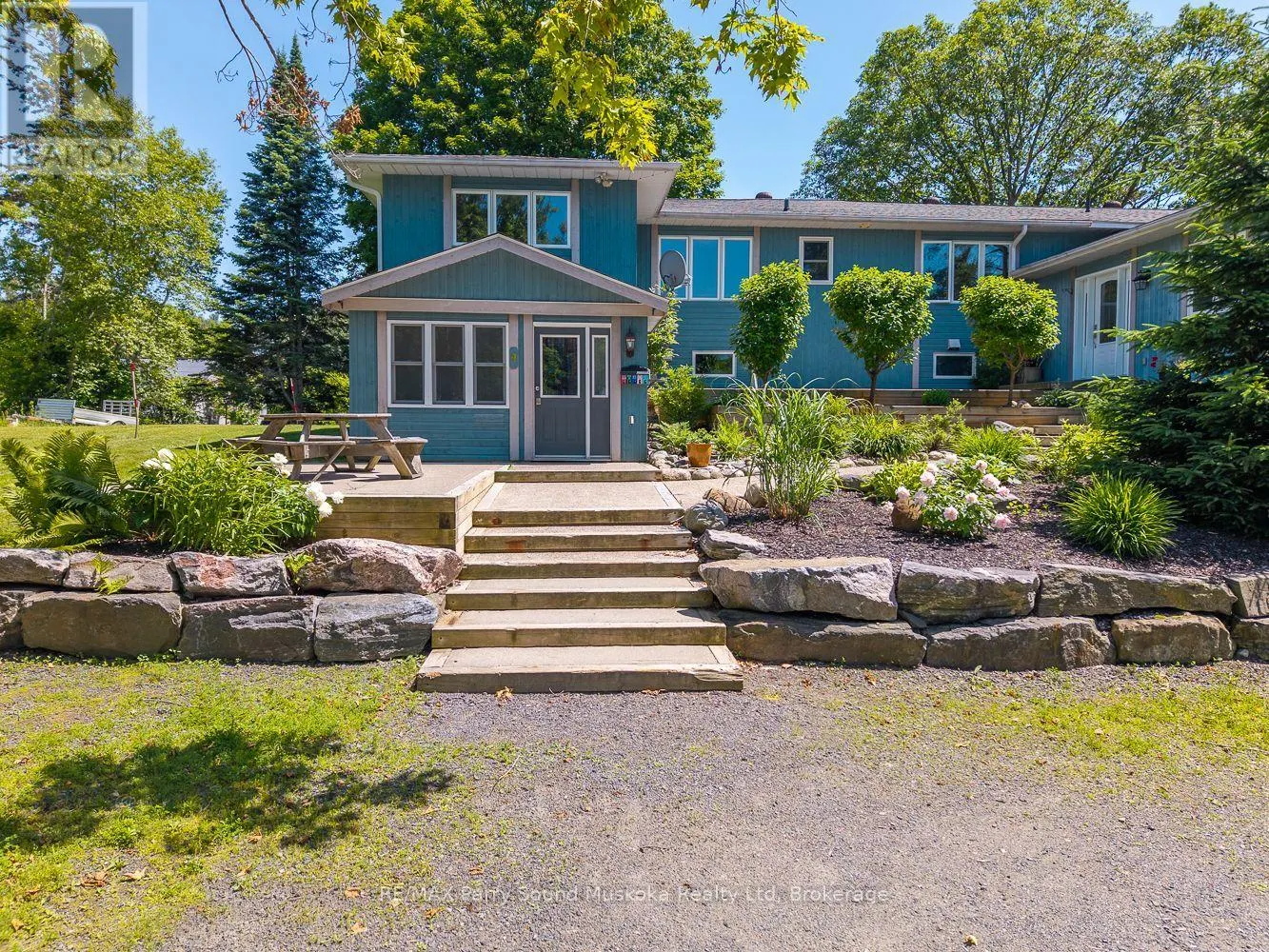 9 ADDIE STREET