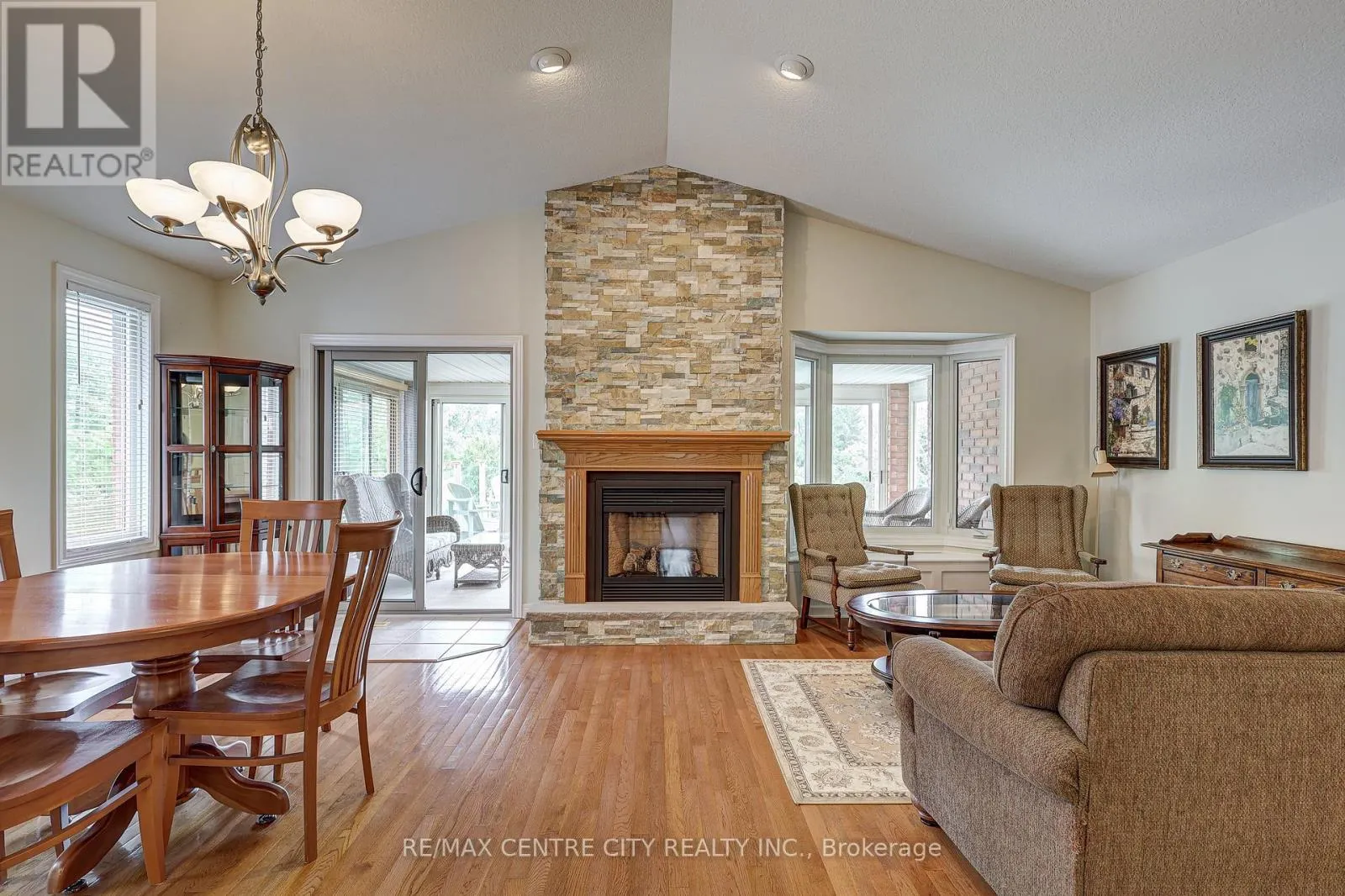 29 HICKORY LANE