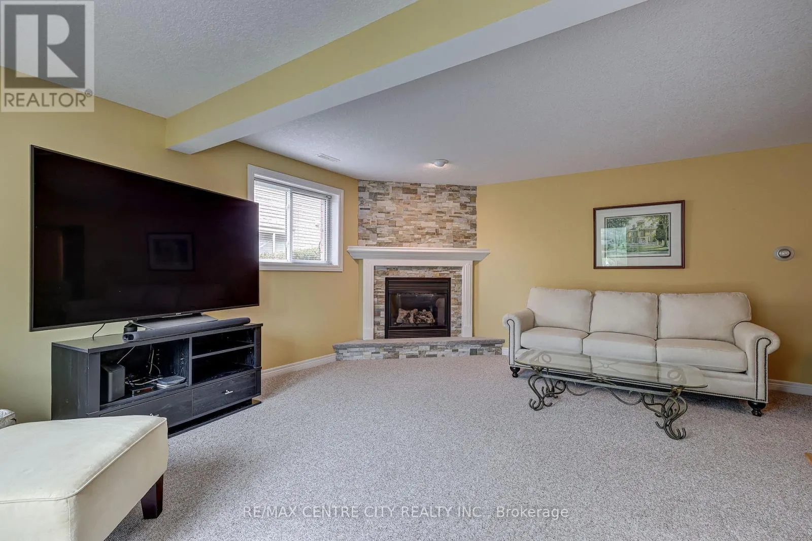 29 HICKORY LANE