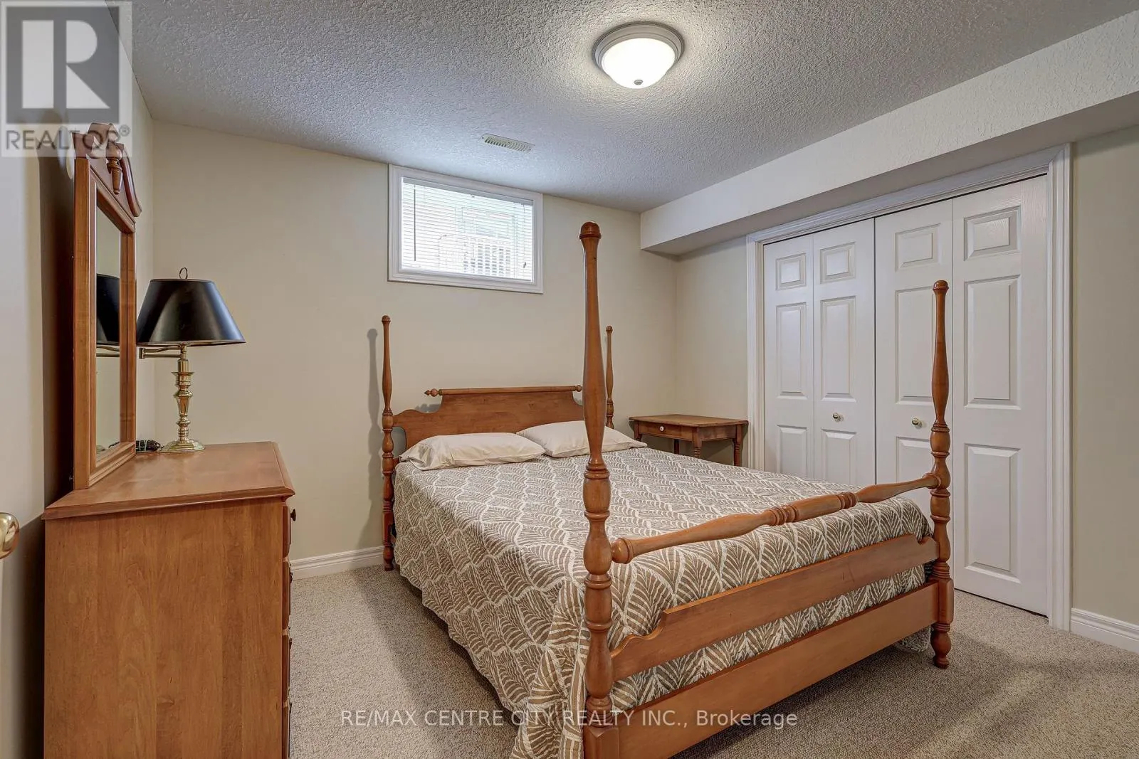 29 HICKORY LANE