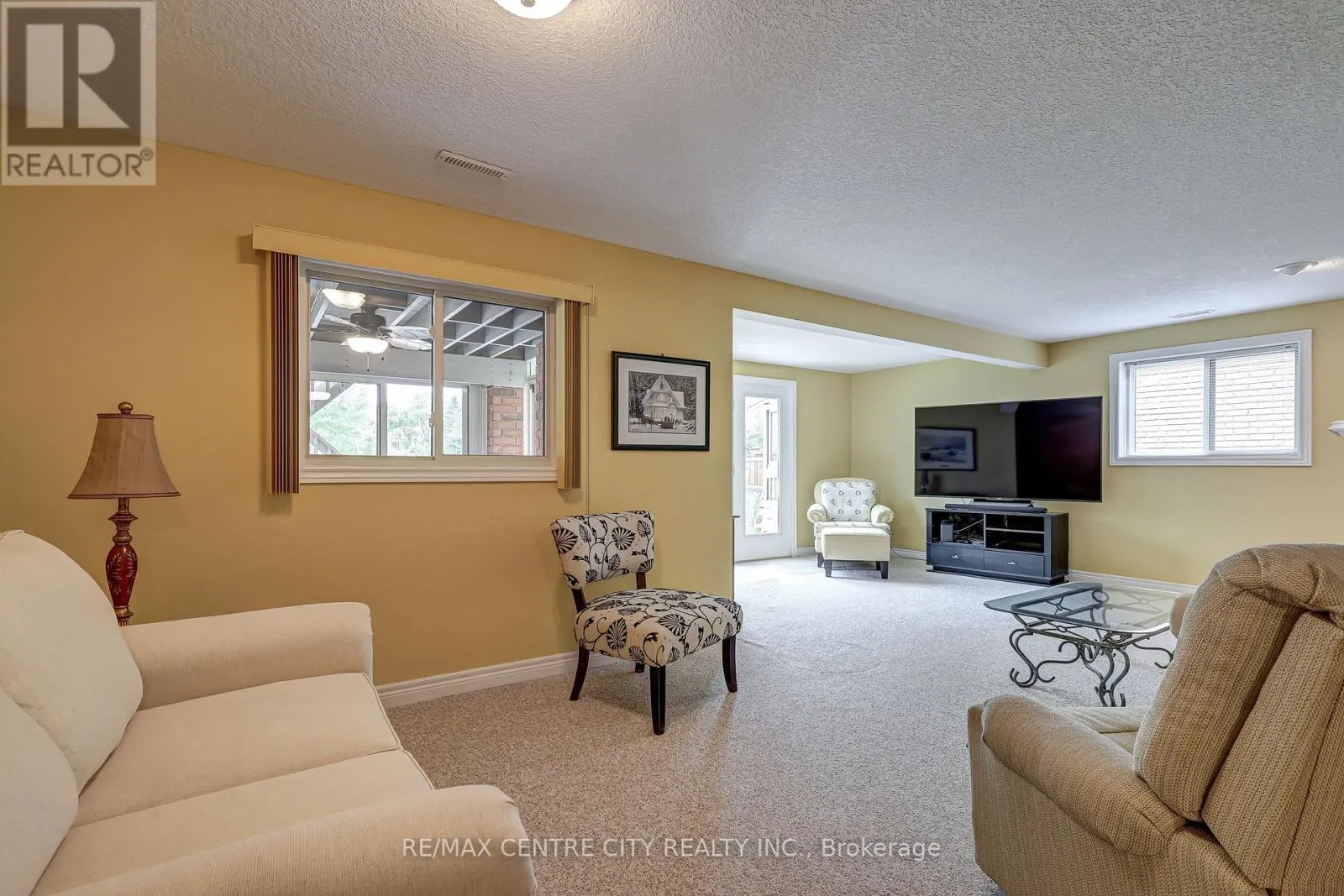 29 HICKORY LANE