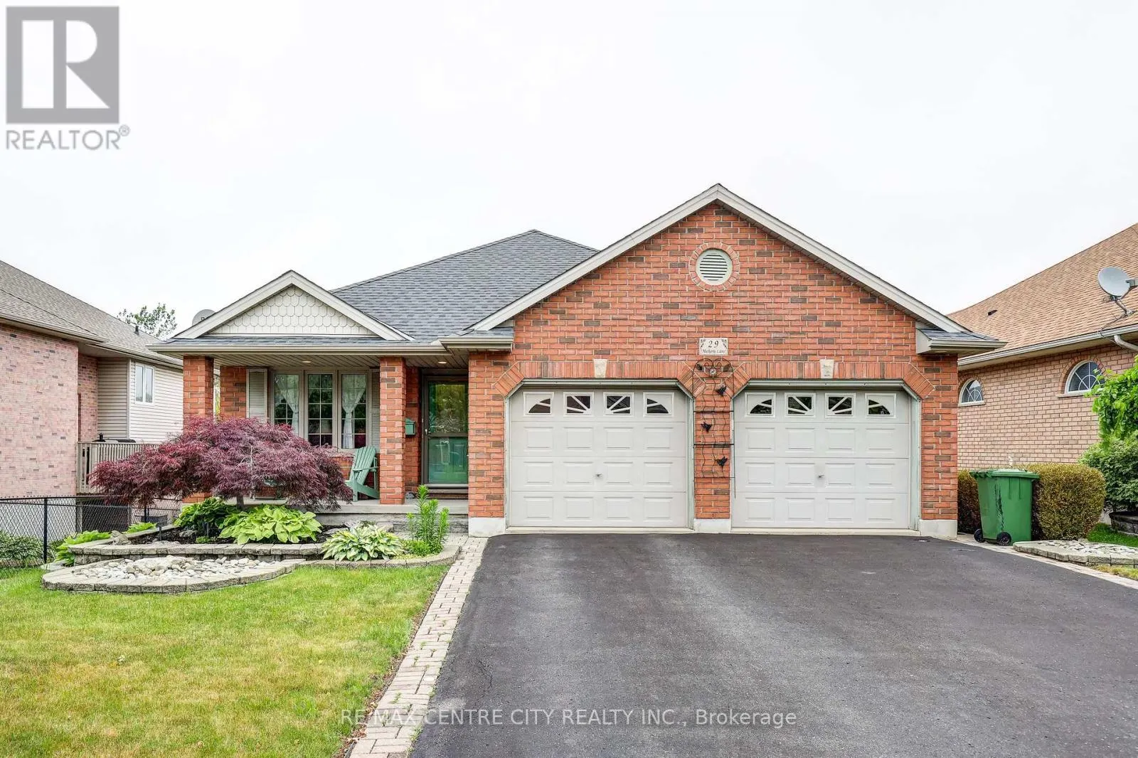 29 HICKORY LANE