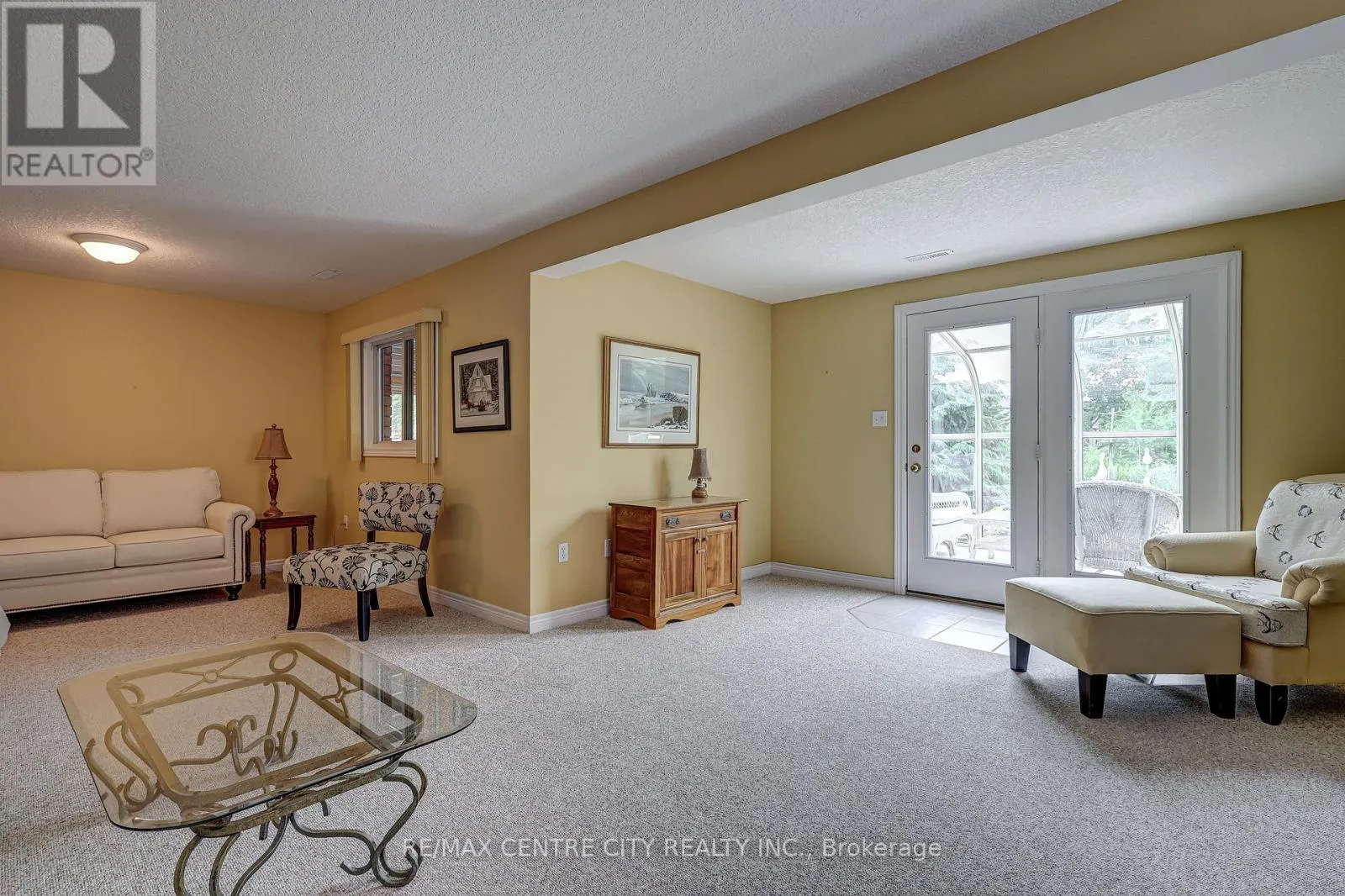 29 HICKORY LANE