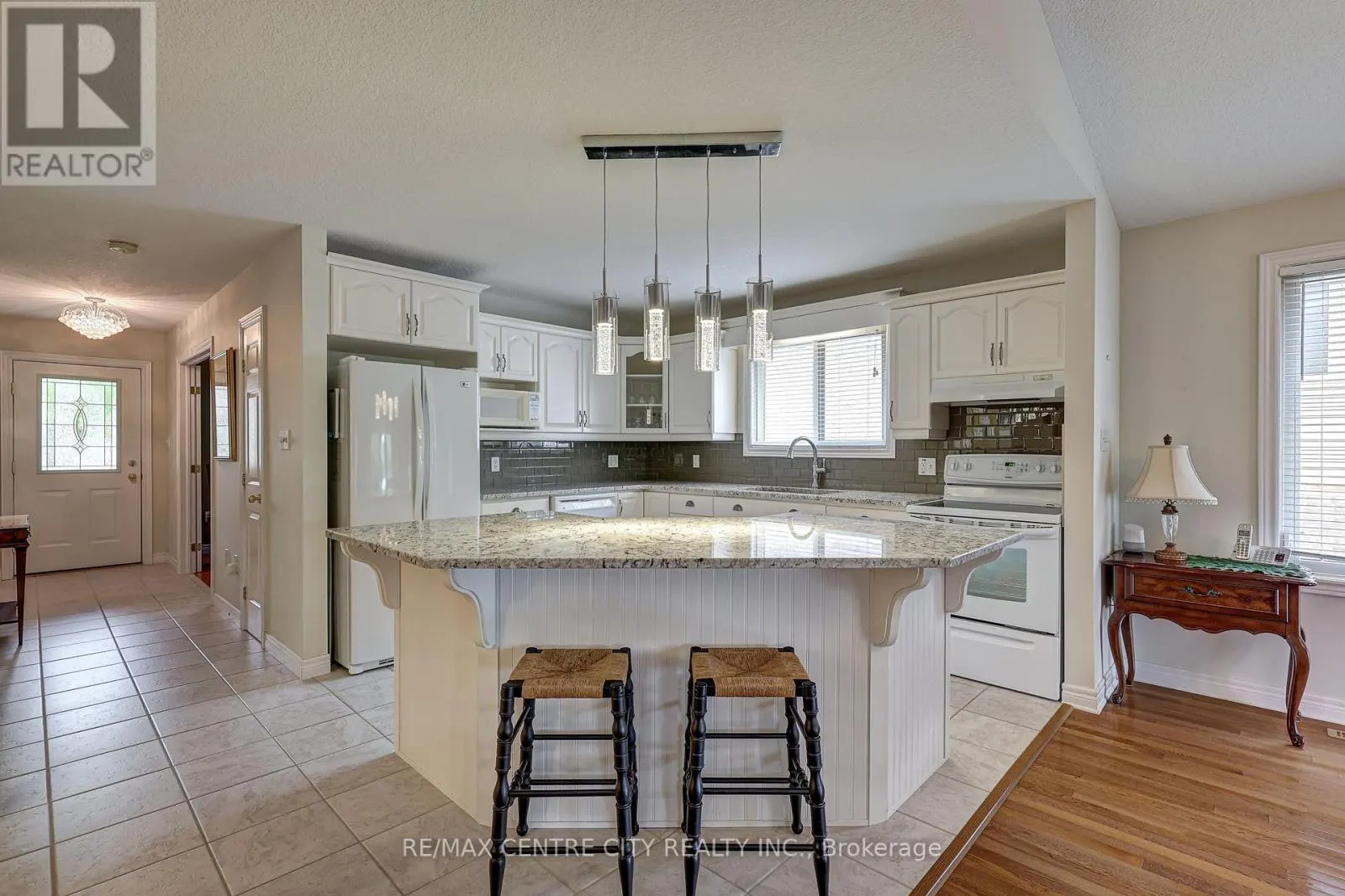 29 HICKORY LANE