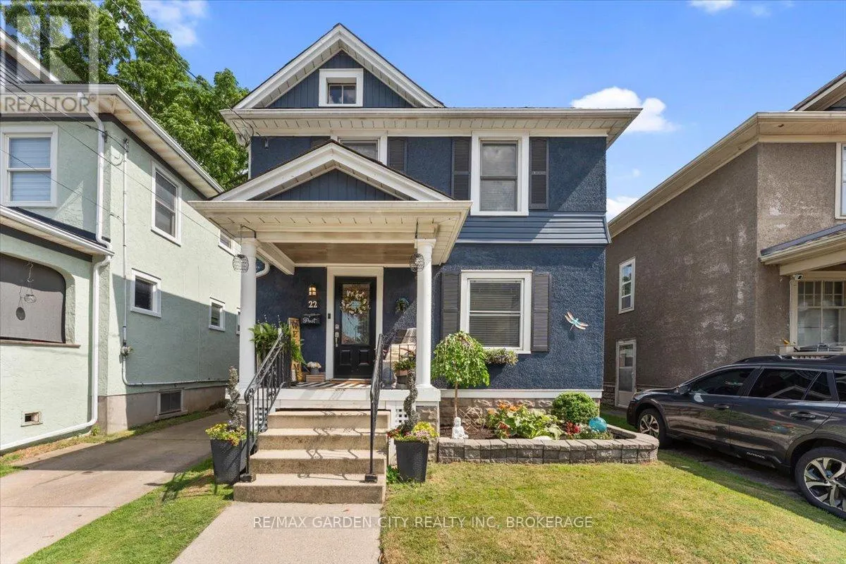 22 CHAPLIN AVENUE