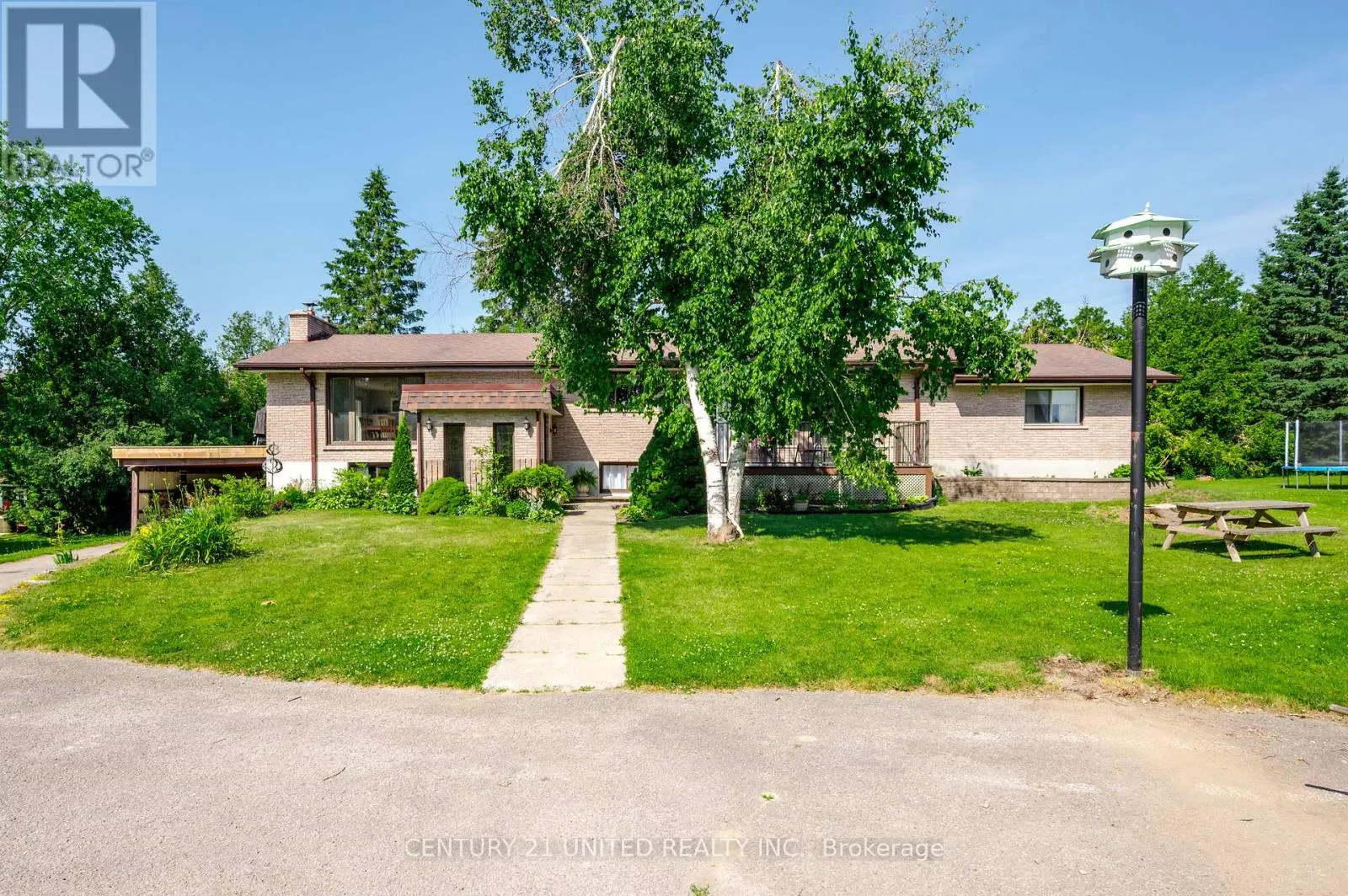 1496 BRADFIELD ROAD