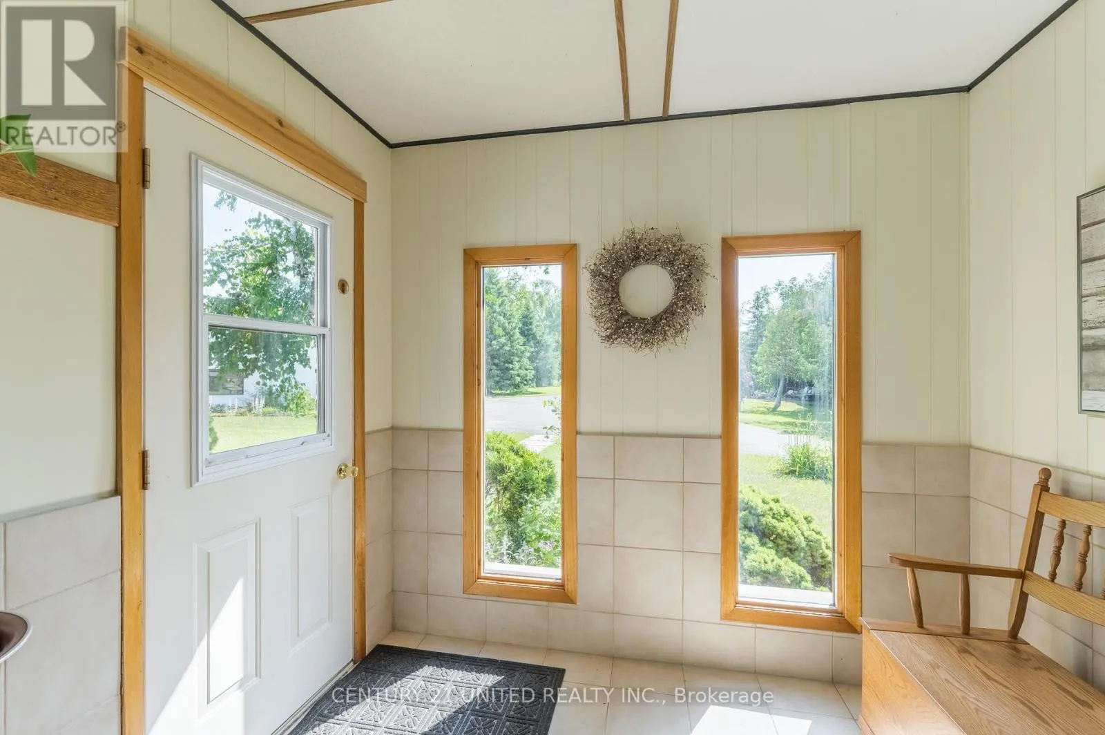 1496 BRADFIELD ROAD