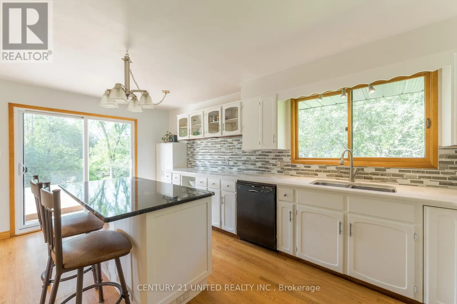 1496 BRADFIELD ROAD