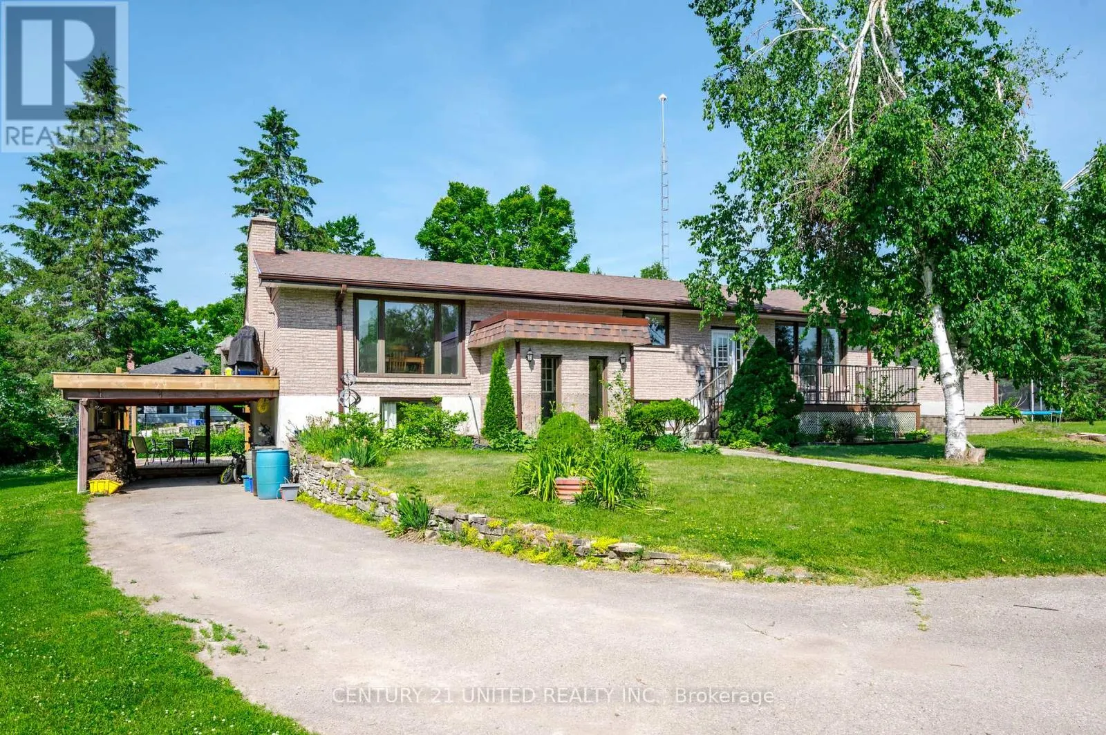 1496 BRADFIELD ROAD