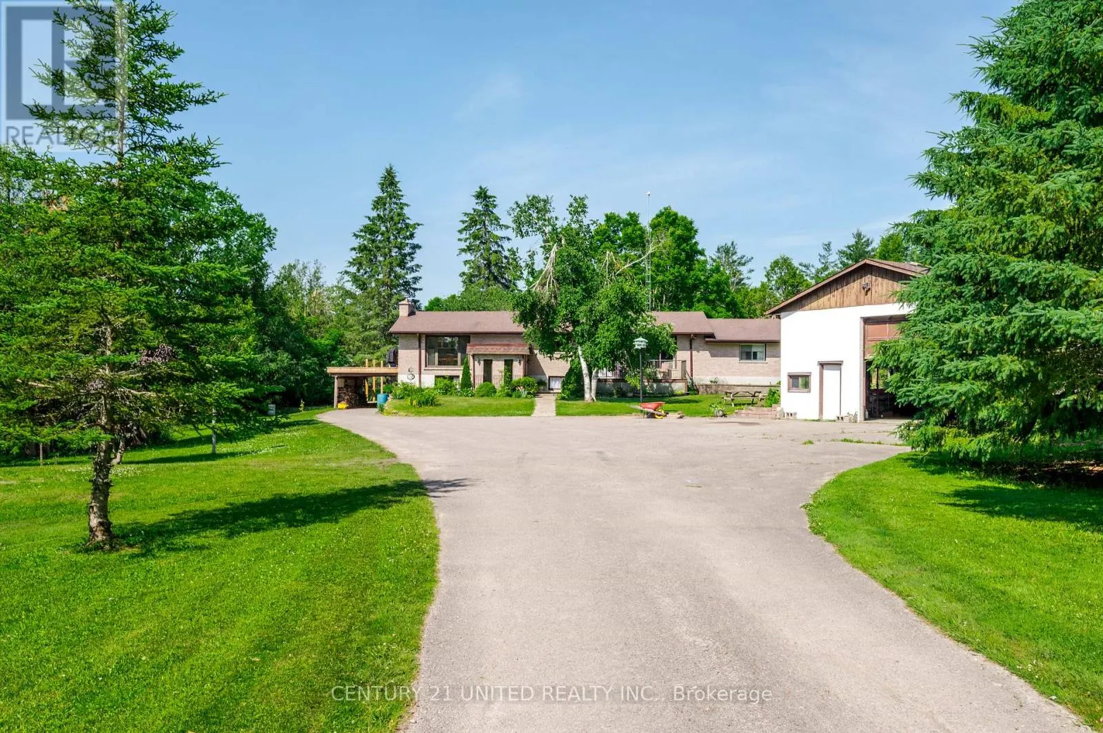 1496 BRADFIELD ROAD