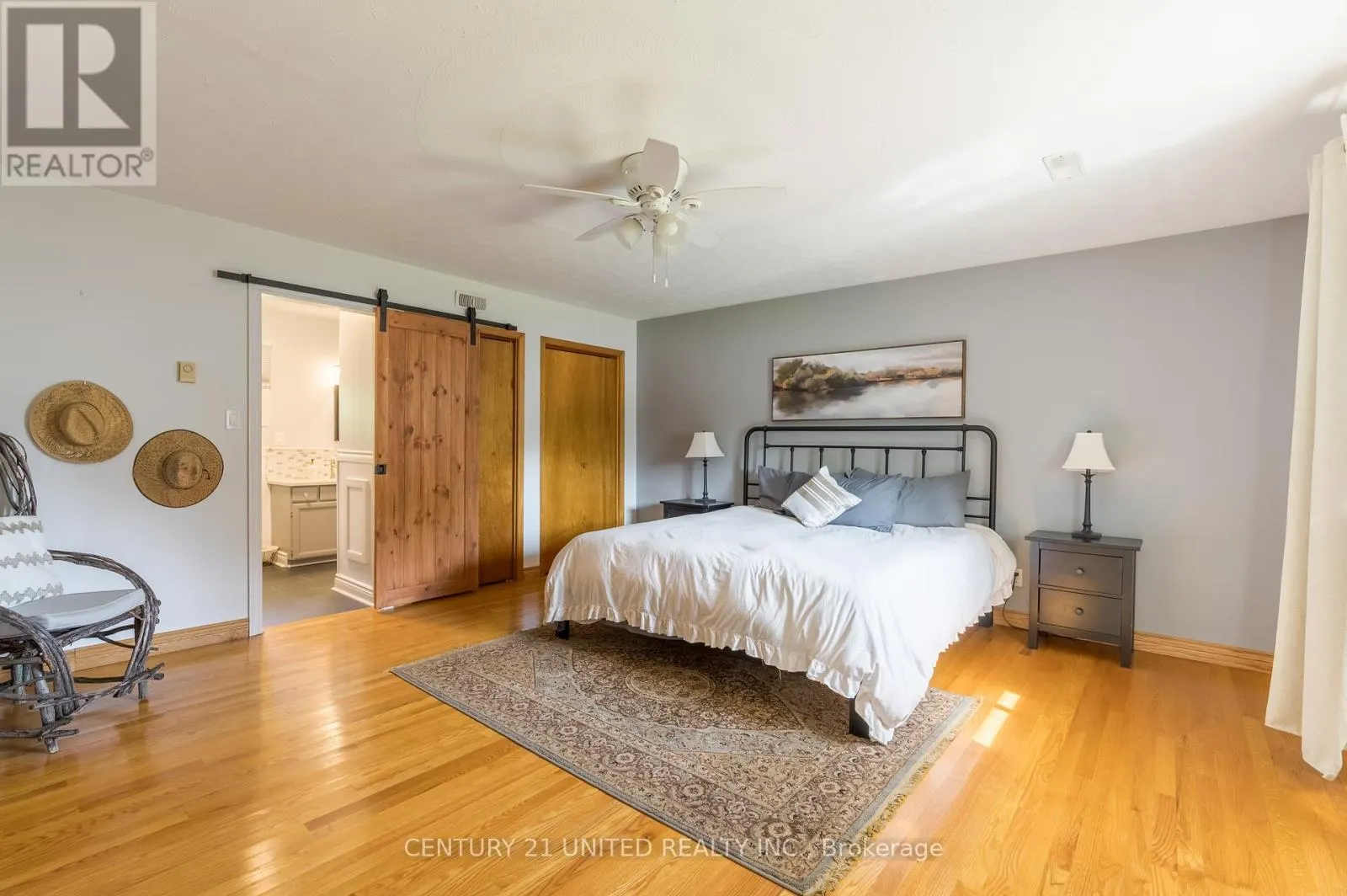 1496 BRADFIELD ROAD