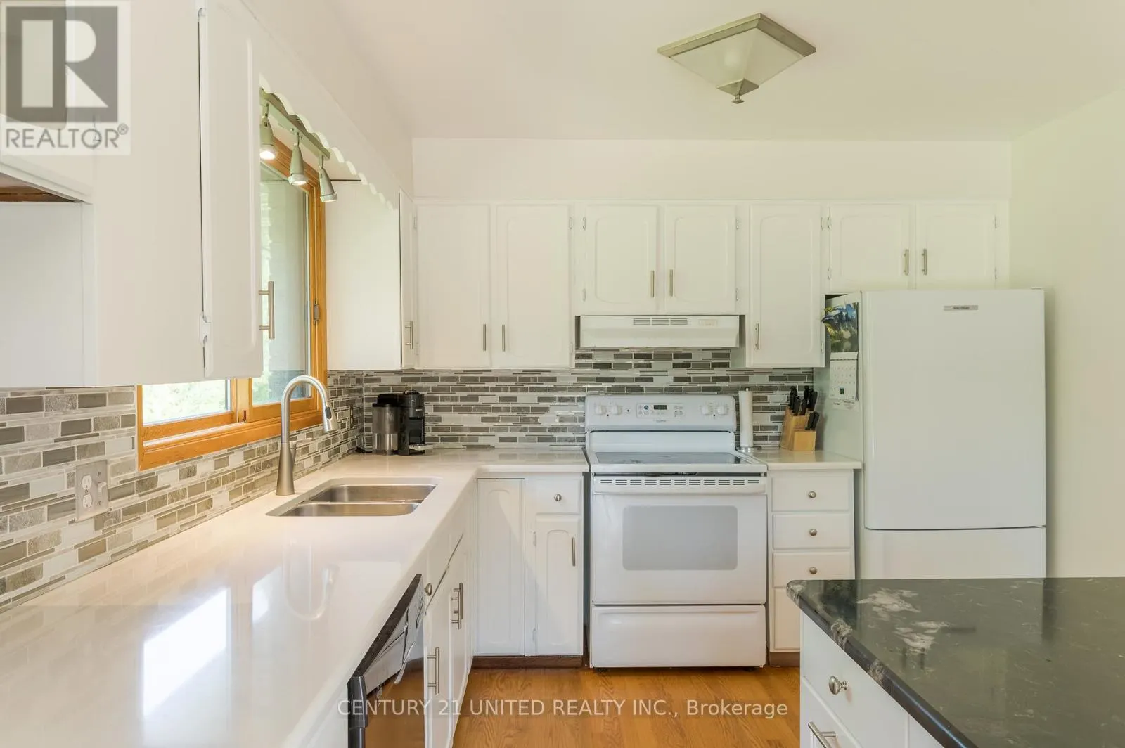 1496 BRADFIELD ROAD