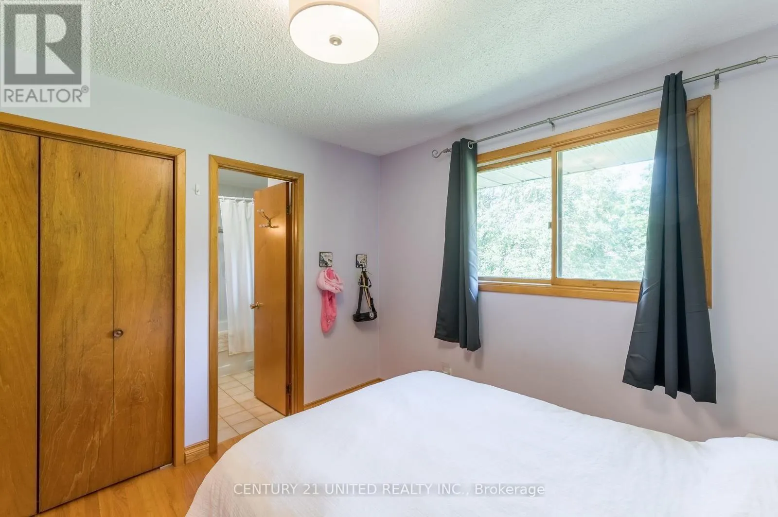 1496 BRADFIELD ROAD