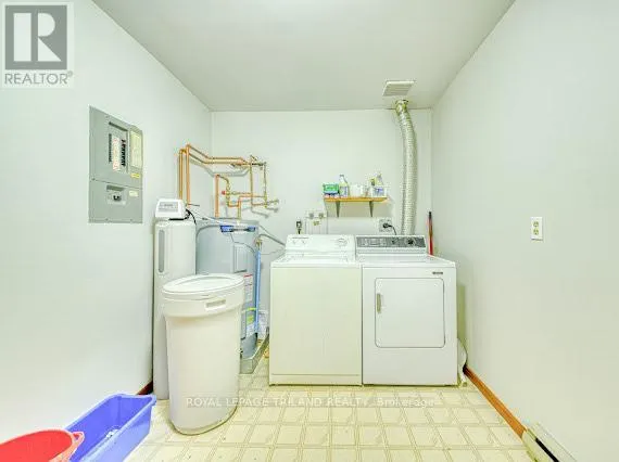 206 - 4 ALBERT STREET, #206
