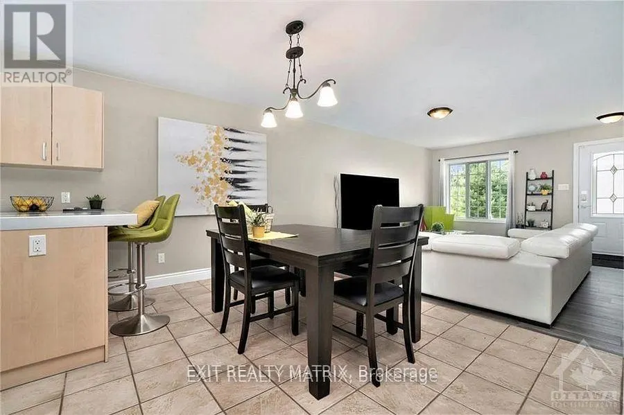 6 TELEGRAPH CRESCENT