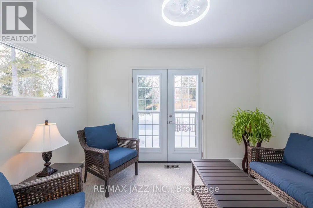 122 RICHARD STREET