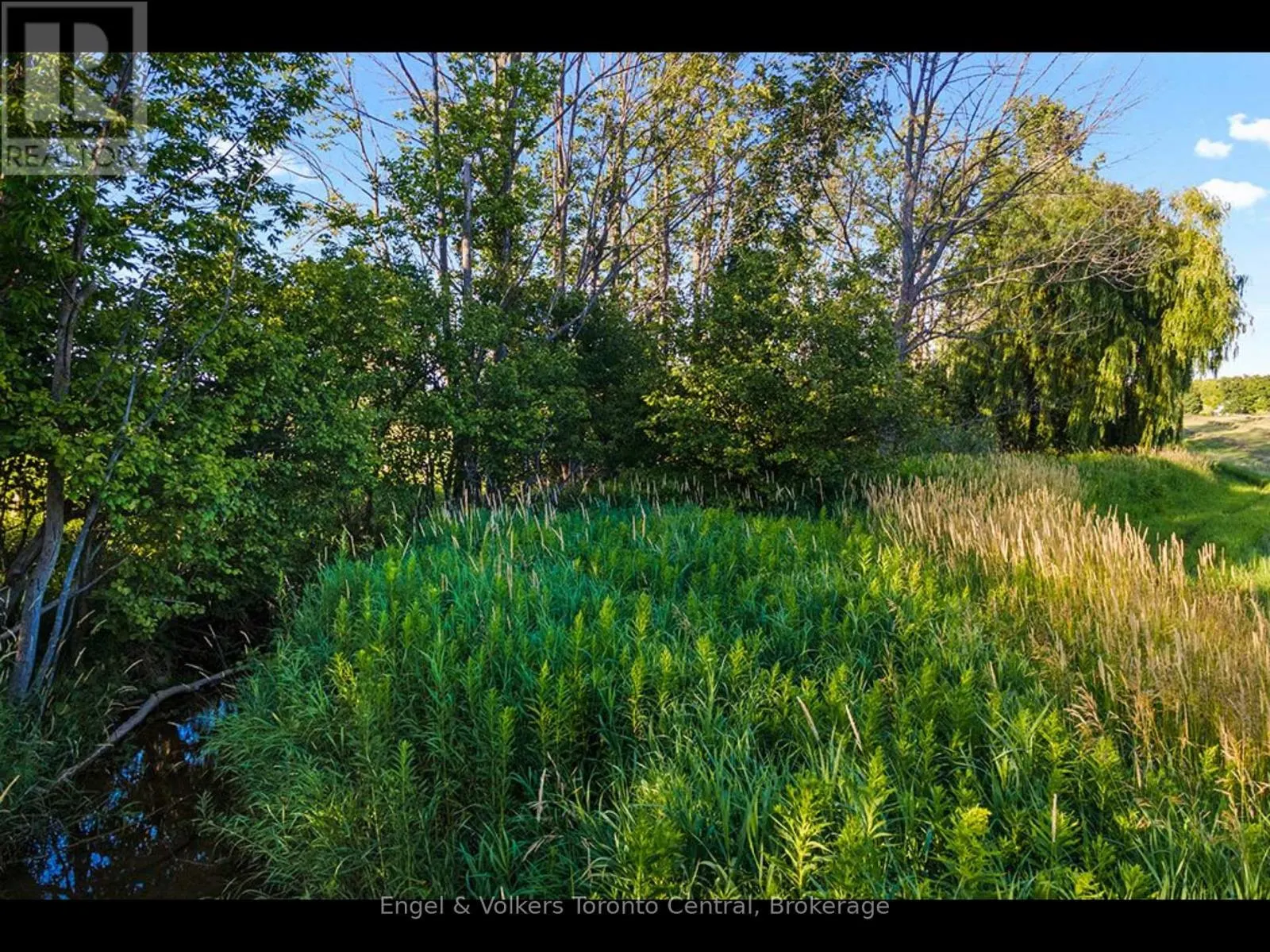 137079 GREY ROAD 12 ROAD