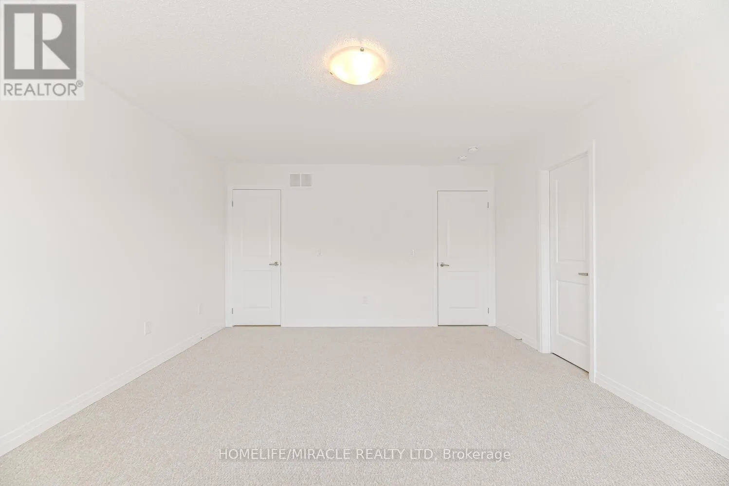 4047 MAITLAND STREET