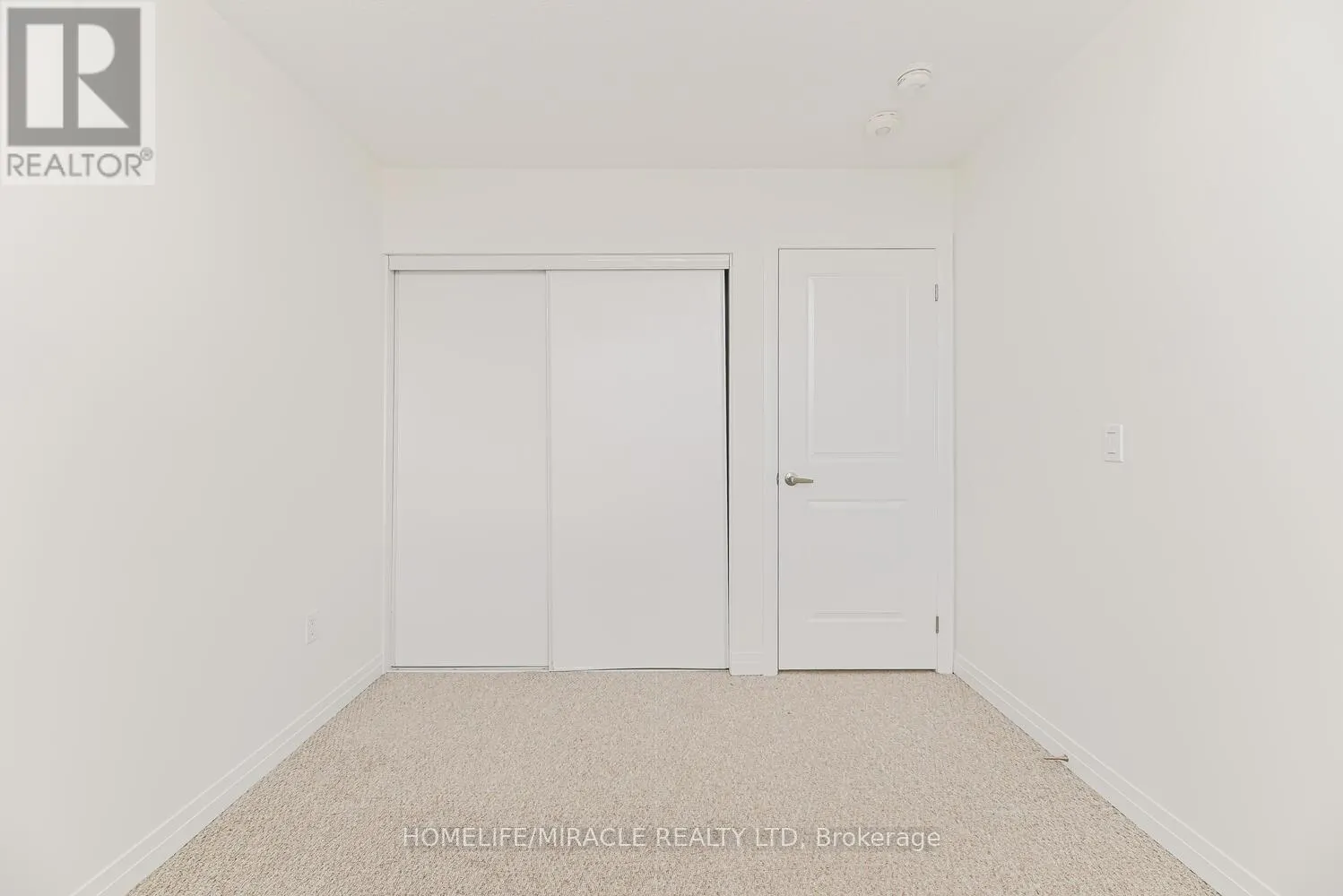 4047 MAITLAND STREET