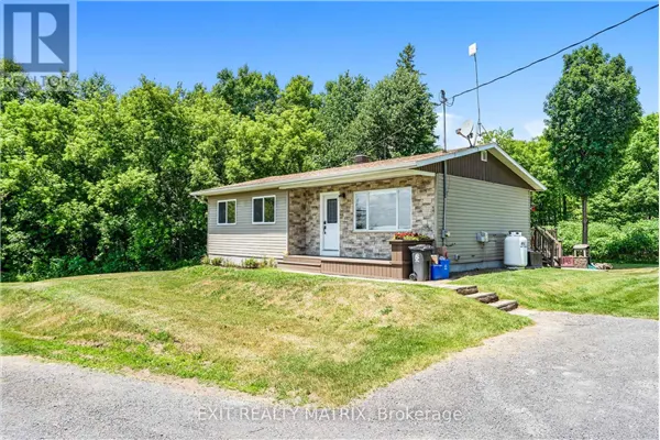 571 LAC GEORGE ROAD