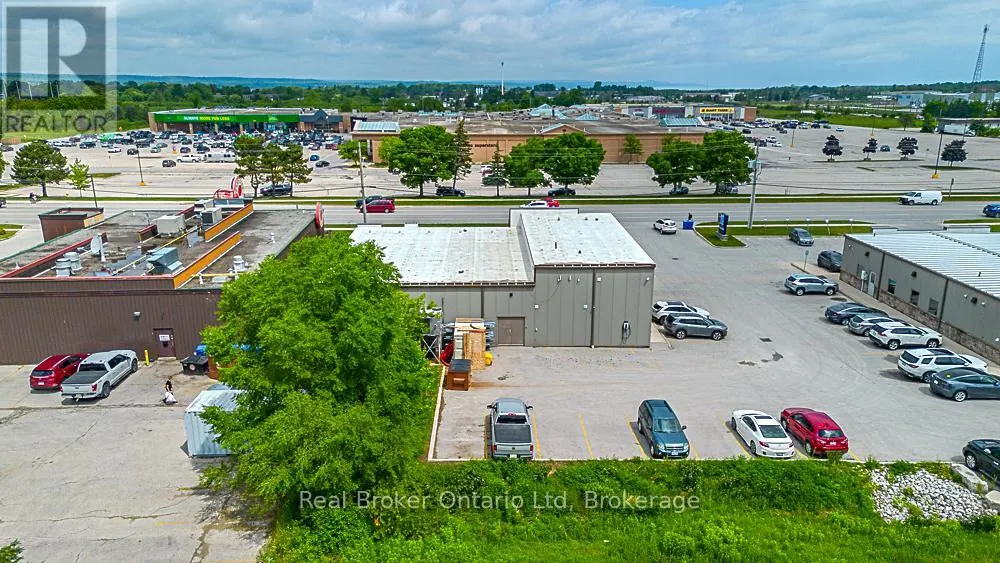 UNITS 1&2 - 1525 16TH STREET E, #Units 1&2