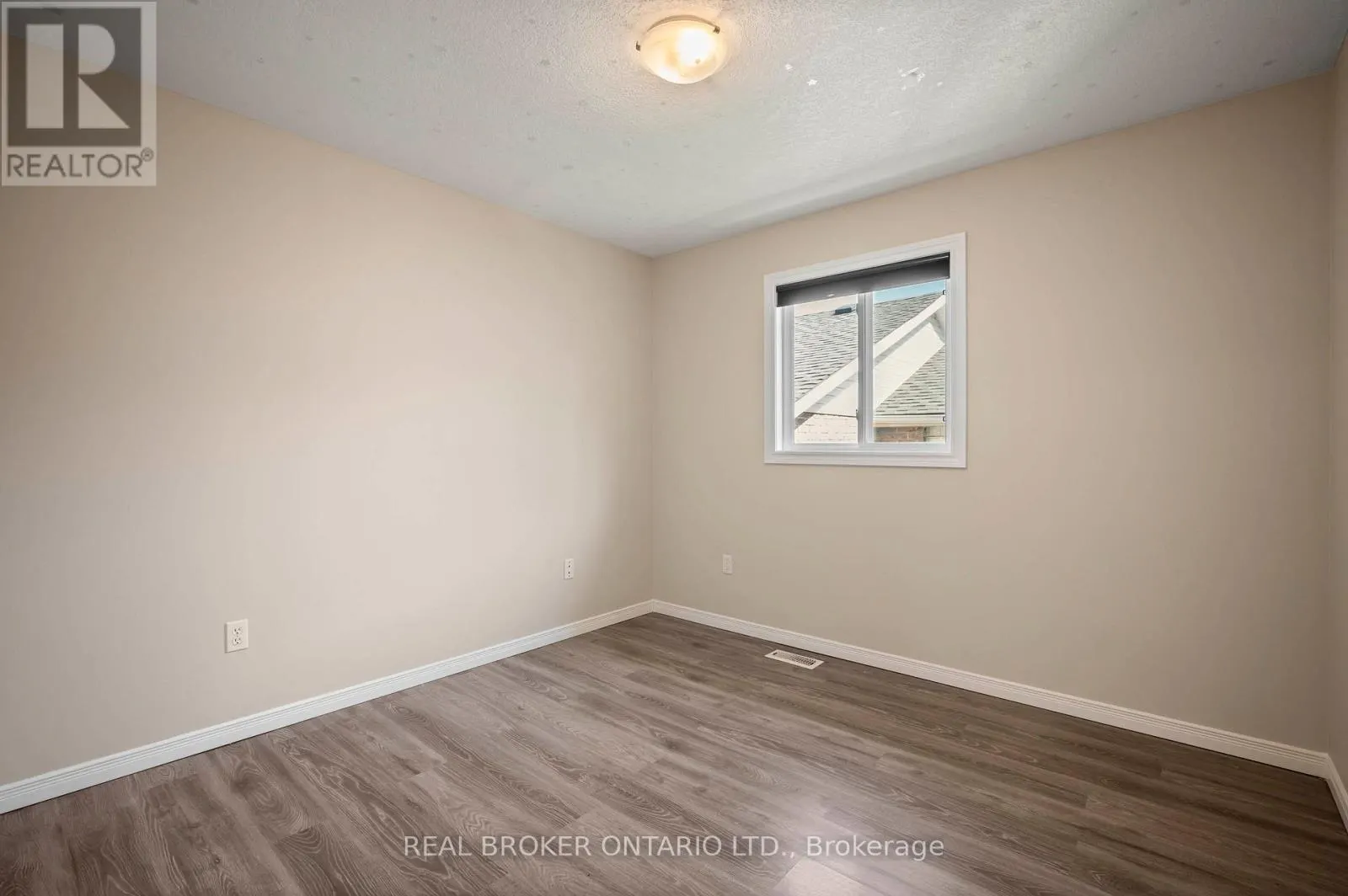 99 LANGLAW DRIVE