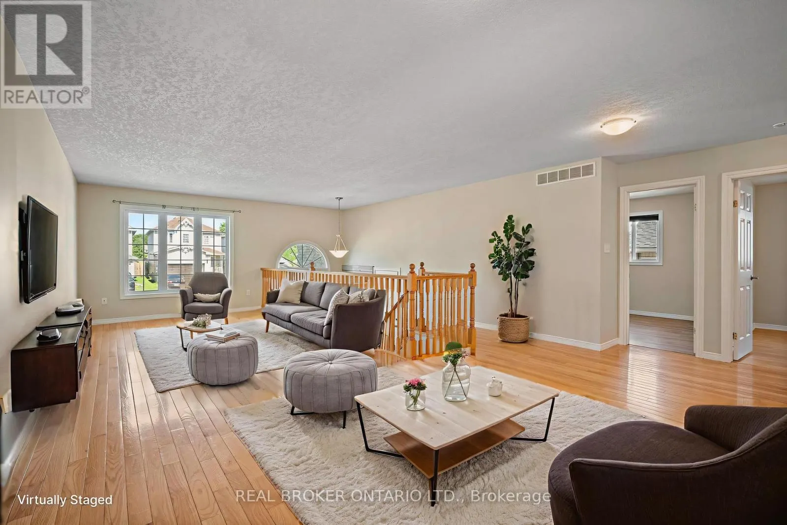 99 LANGLAW DRIVE