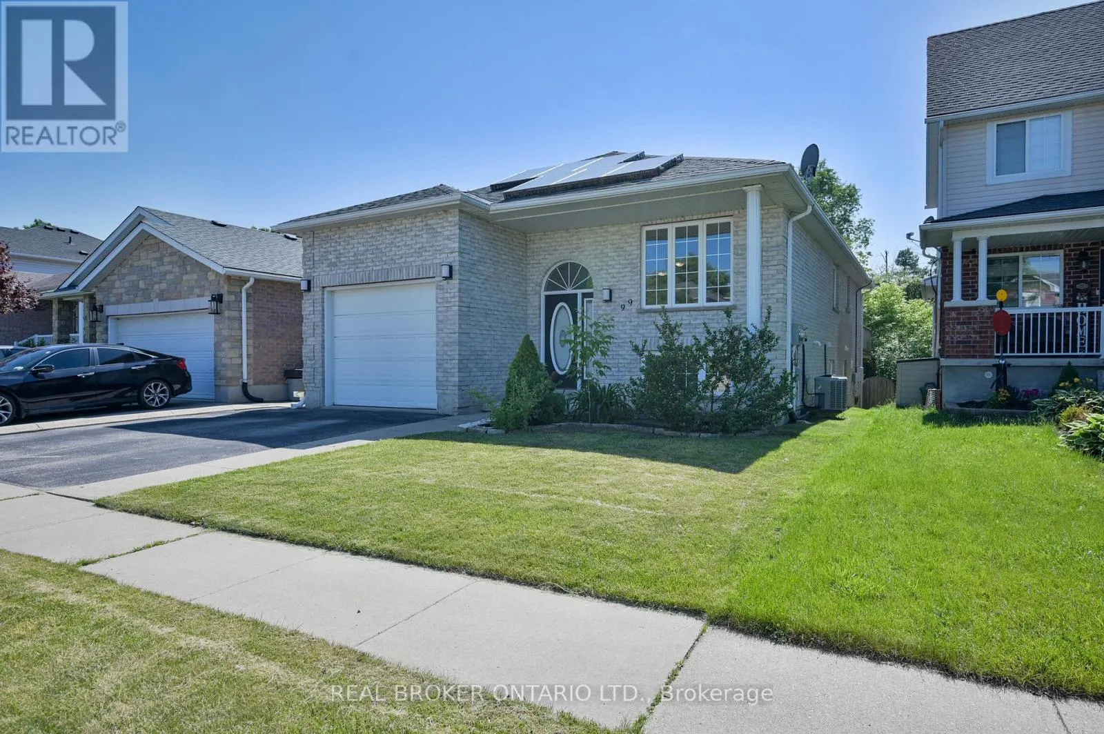 99 LANGLAW DRIVE