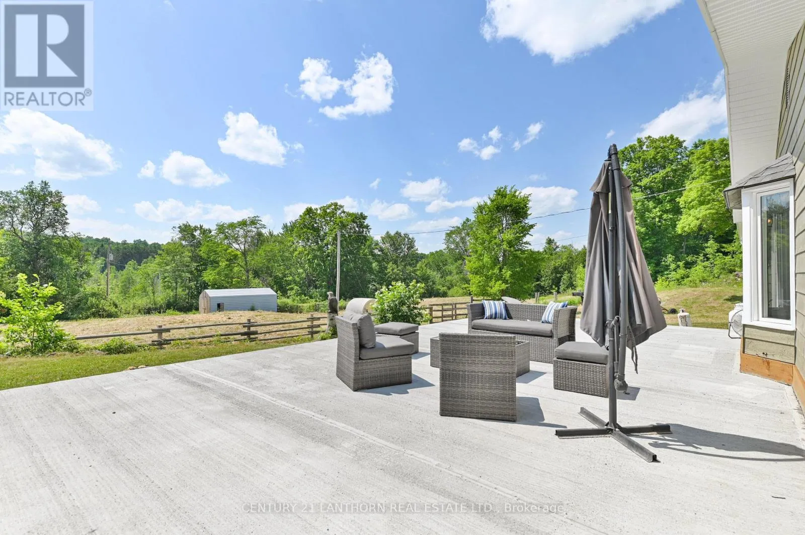 932 HUNT CLUB ROAD