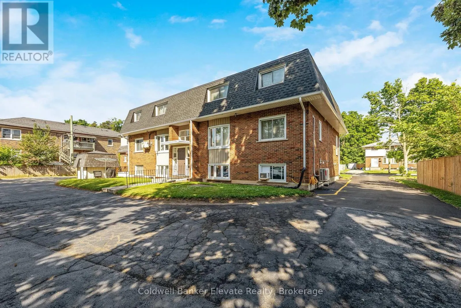 24 - 233 WESTMINSTER DRIVE S