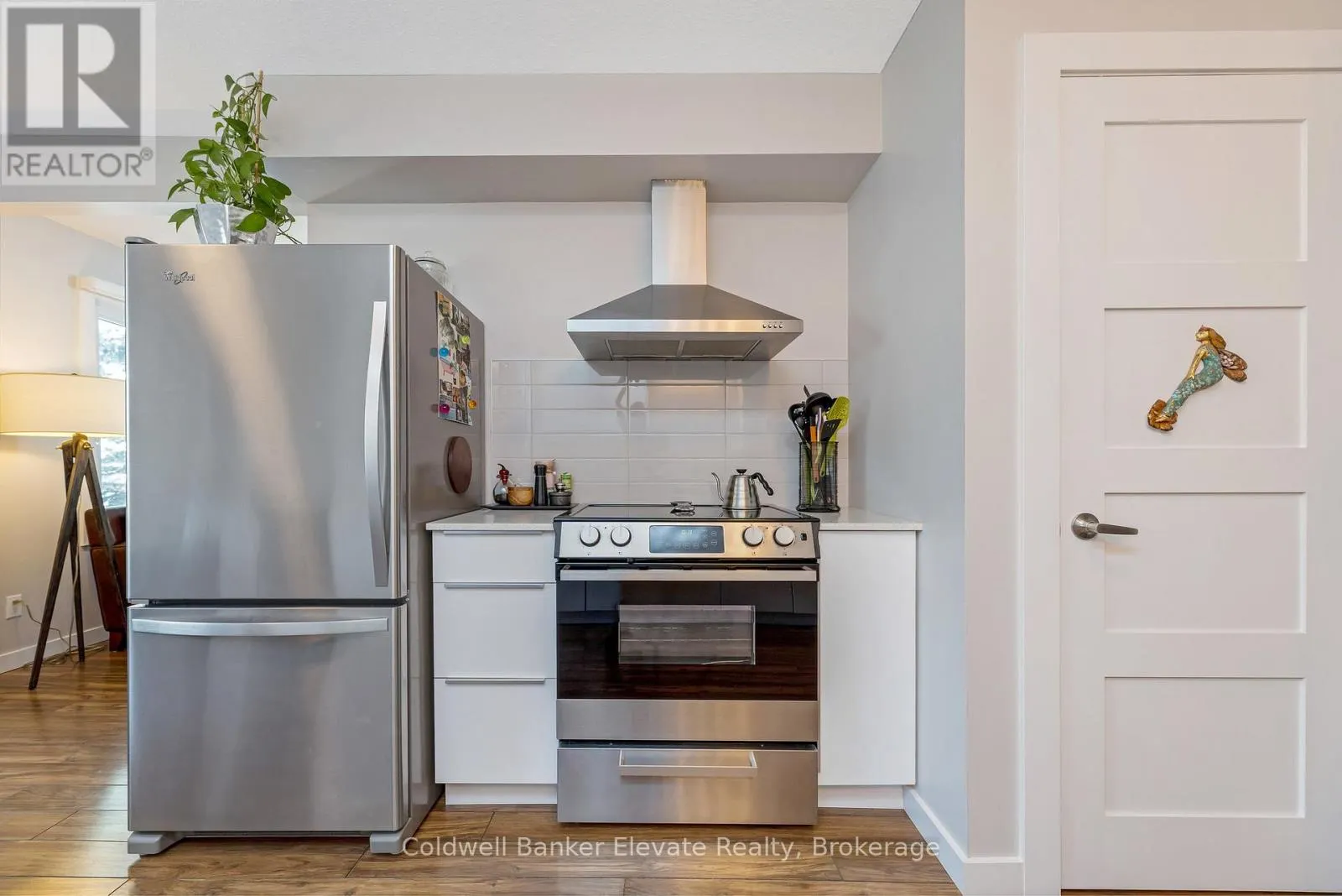 24 - 233 WESTMINSTER DRIVE S