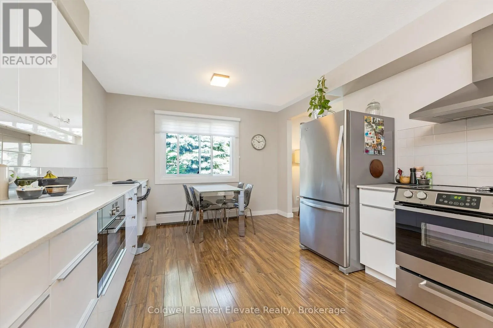 24 - 233 WESTMINSTER DRIVE S