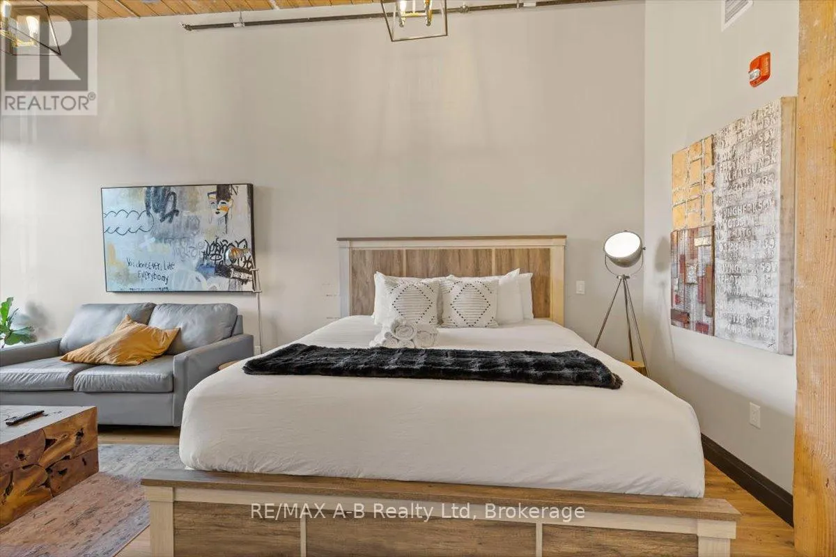 112 - 245 DOWNIE STREET, #112