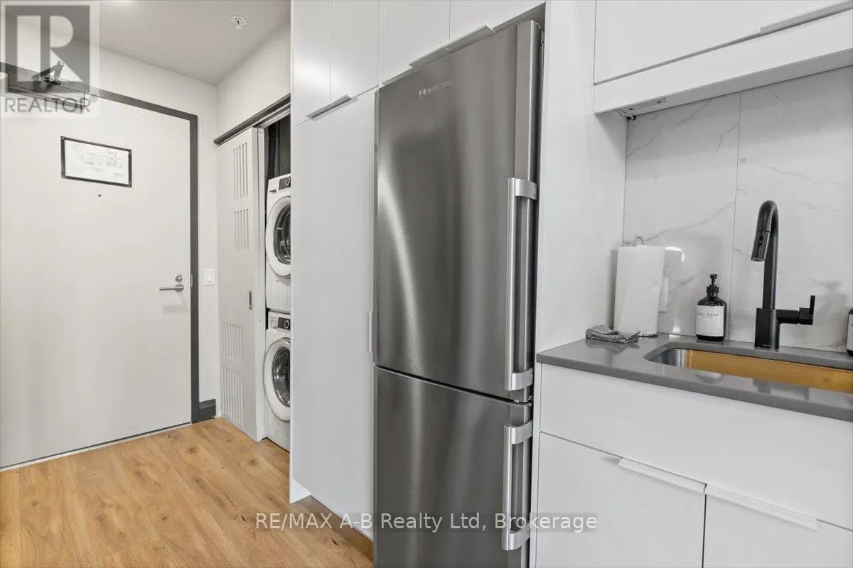 112 - 245 DOWNIE STREET, #112