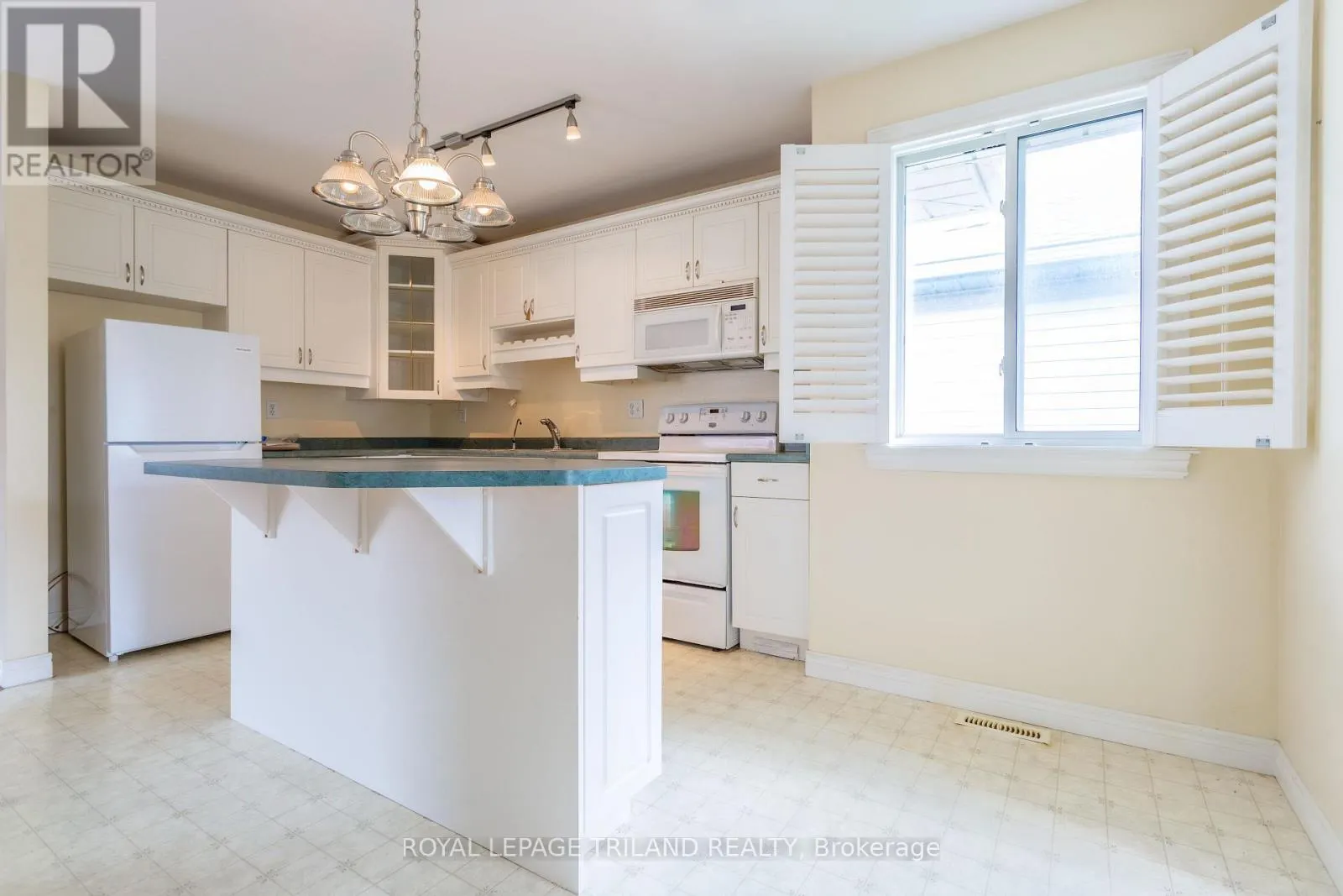 39 JUNO DRIVE