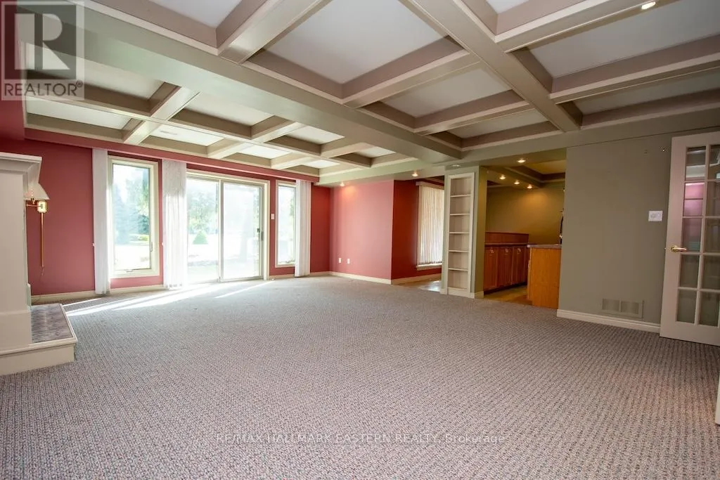 2 HUNTINGWOOD CRESCENT