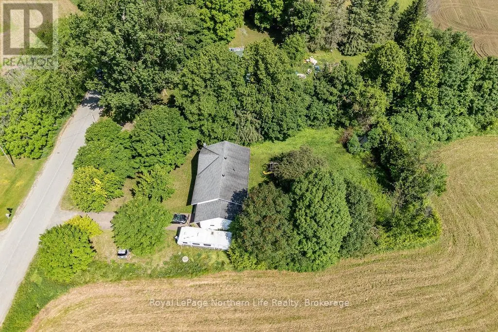 12 HYDRO BAY ROAD