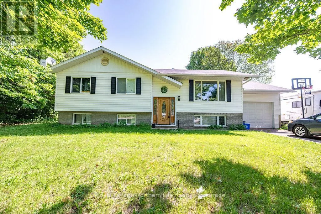 12 HYDRO BAY ROAD