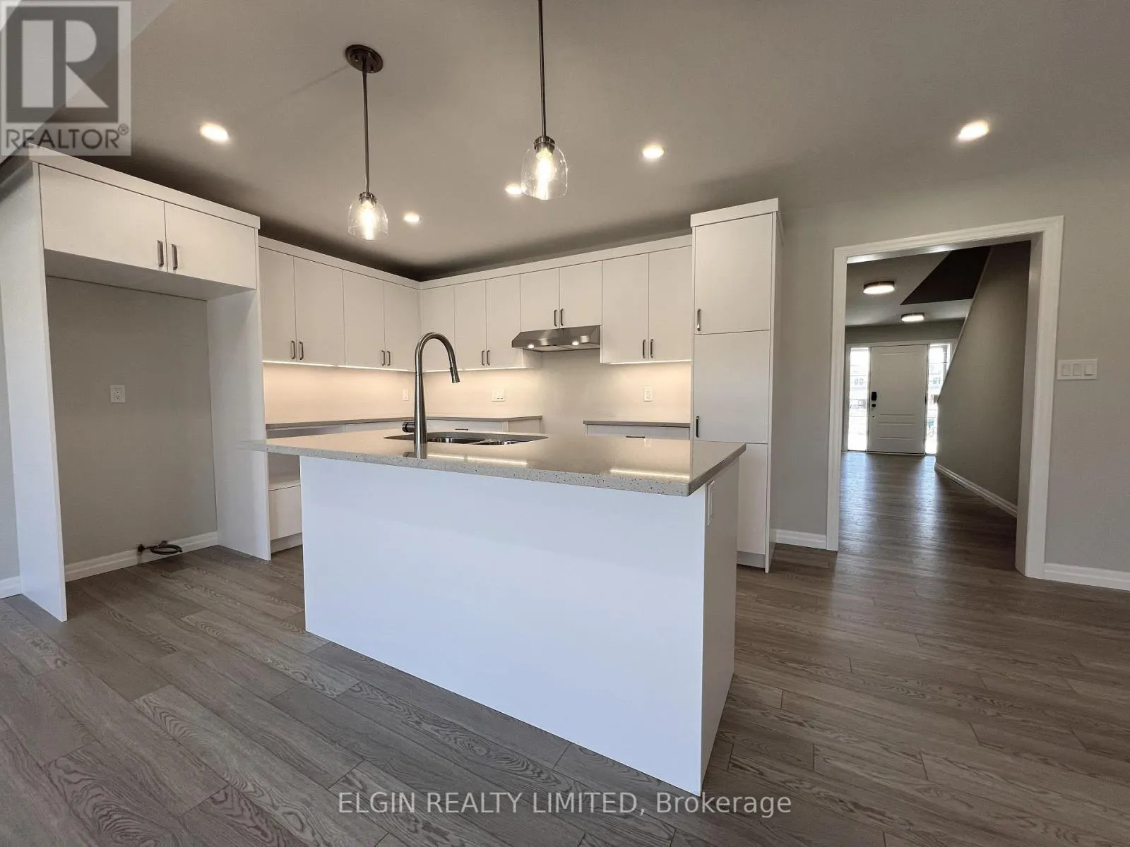 95 WILLOW DRIVE