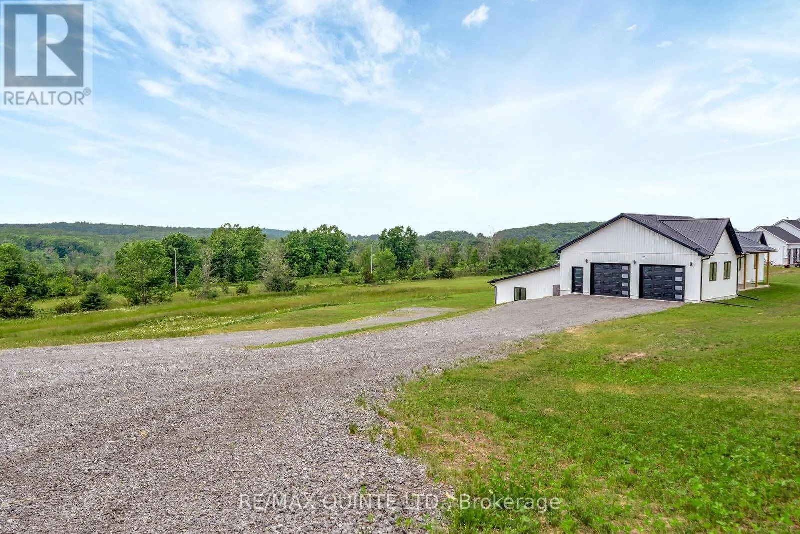 171 PINE HILL CRESCENT