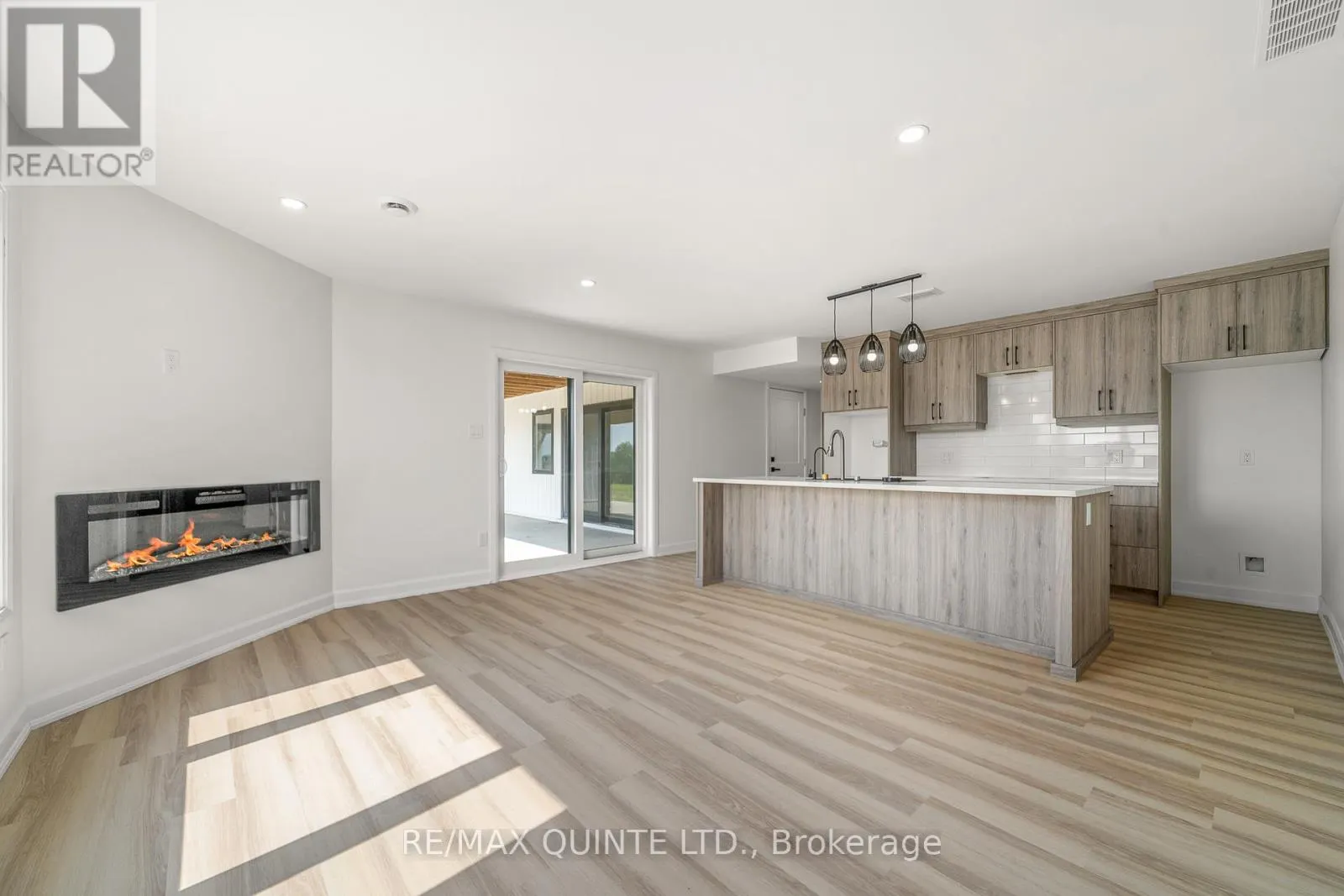 171 PINE HILL CRESCENT