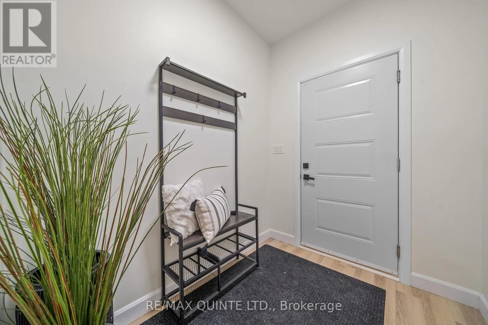 171 PINE HILL CRESCENT