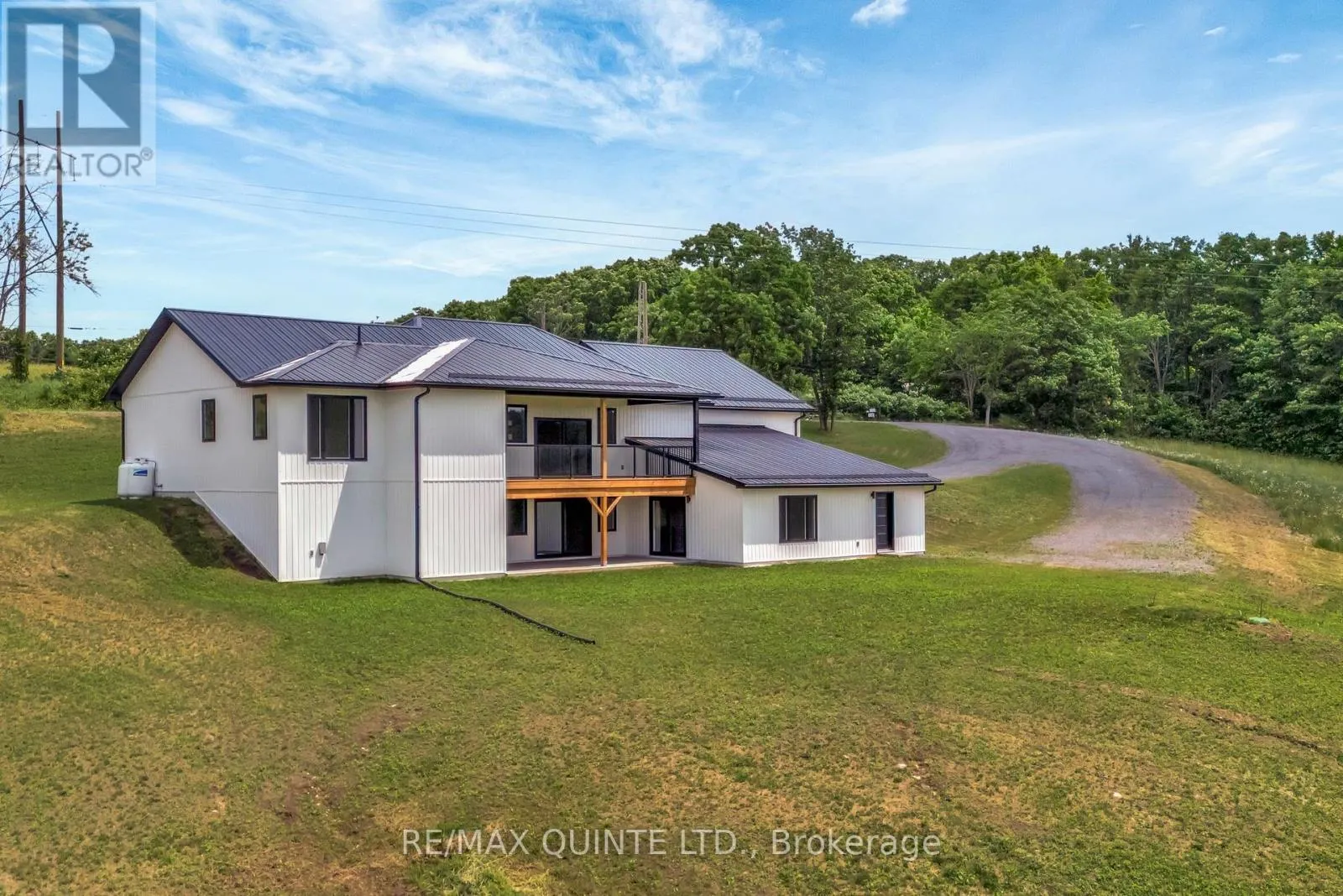 171 PINE HILL CRESCENT