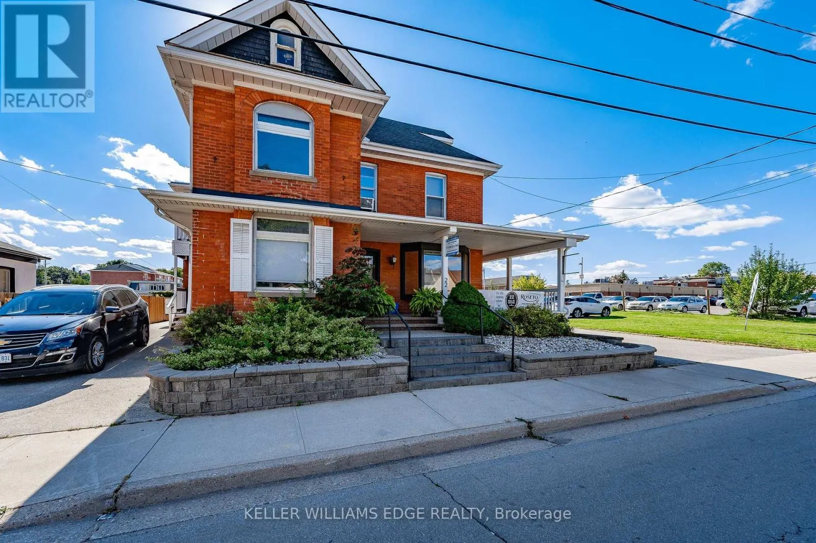 22 MILL STREET S