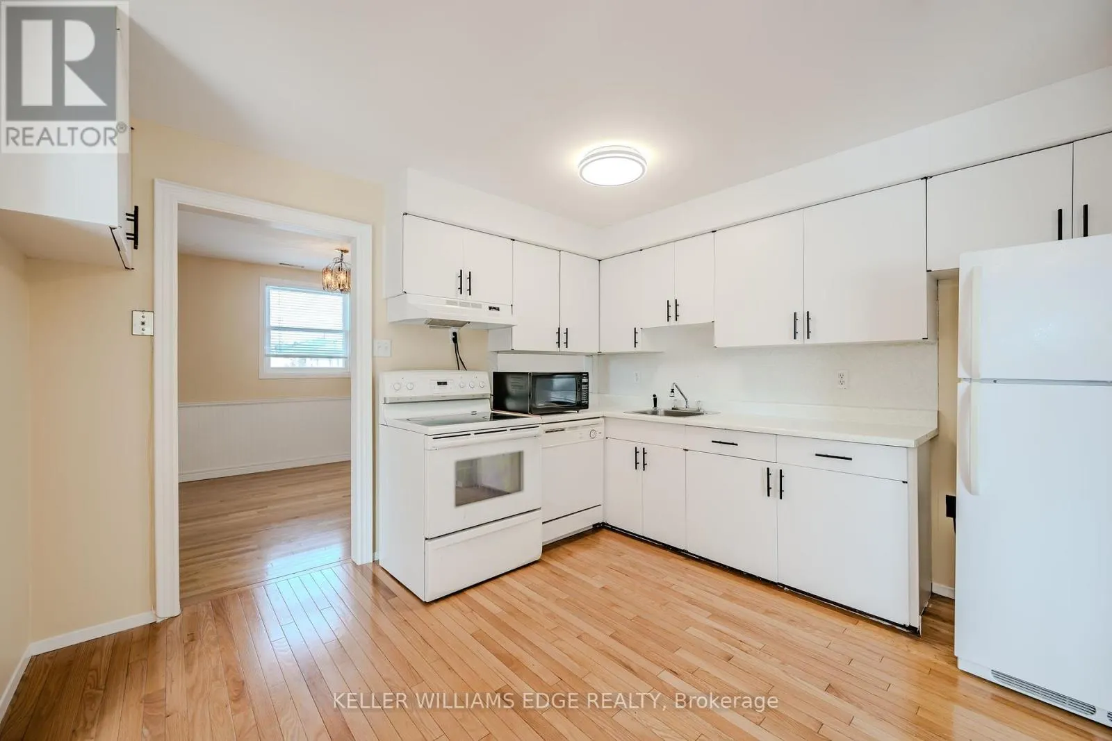 22 MILL STREET S