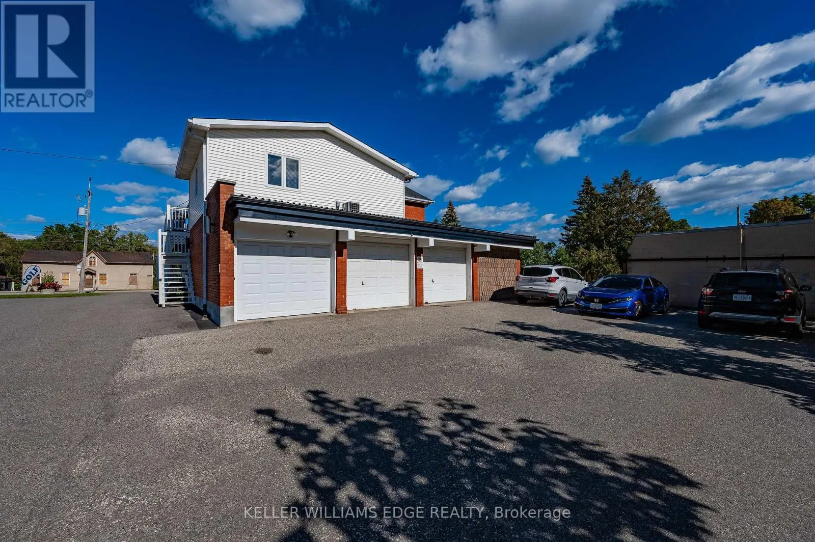 22 MILL STREET S