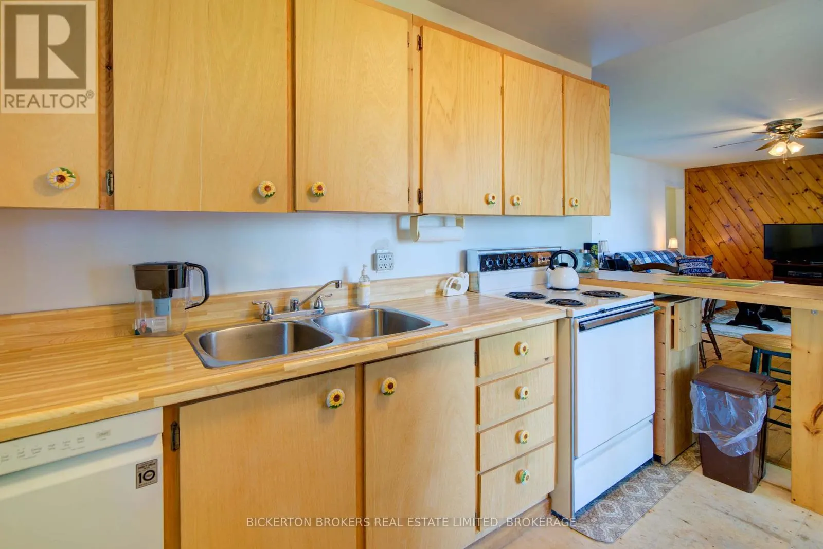 375 CEDAR SANDS ROADWAY ROAD