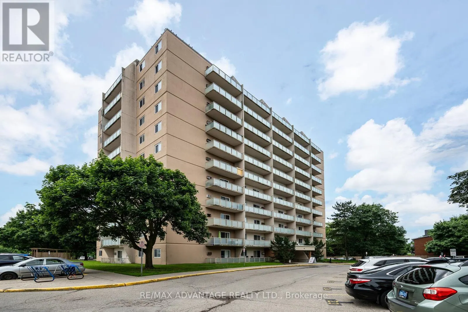 806 - 563 MORNINGTON AVENUE, #806