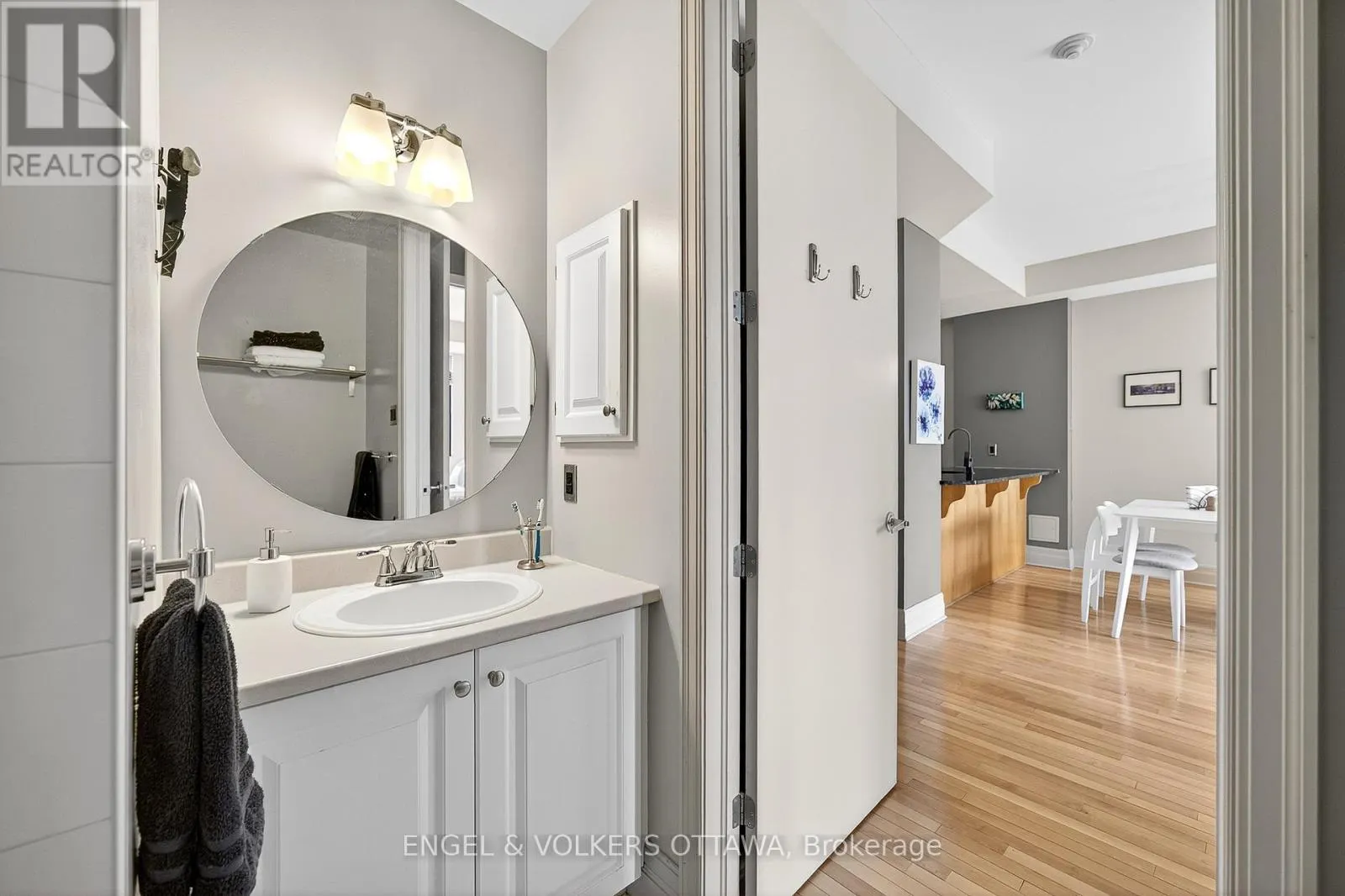 404 - 420 BERKLEY AVENUE